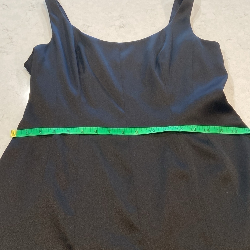 Jones Wear Dress Black sleeveless Size 12 with black and silver jewels - Picture 9 of 11